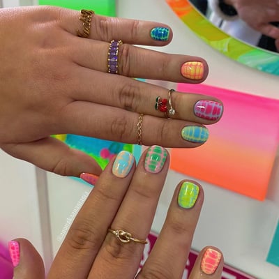 unghie effetto coccodrillo